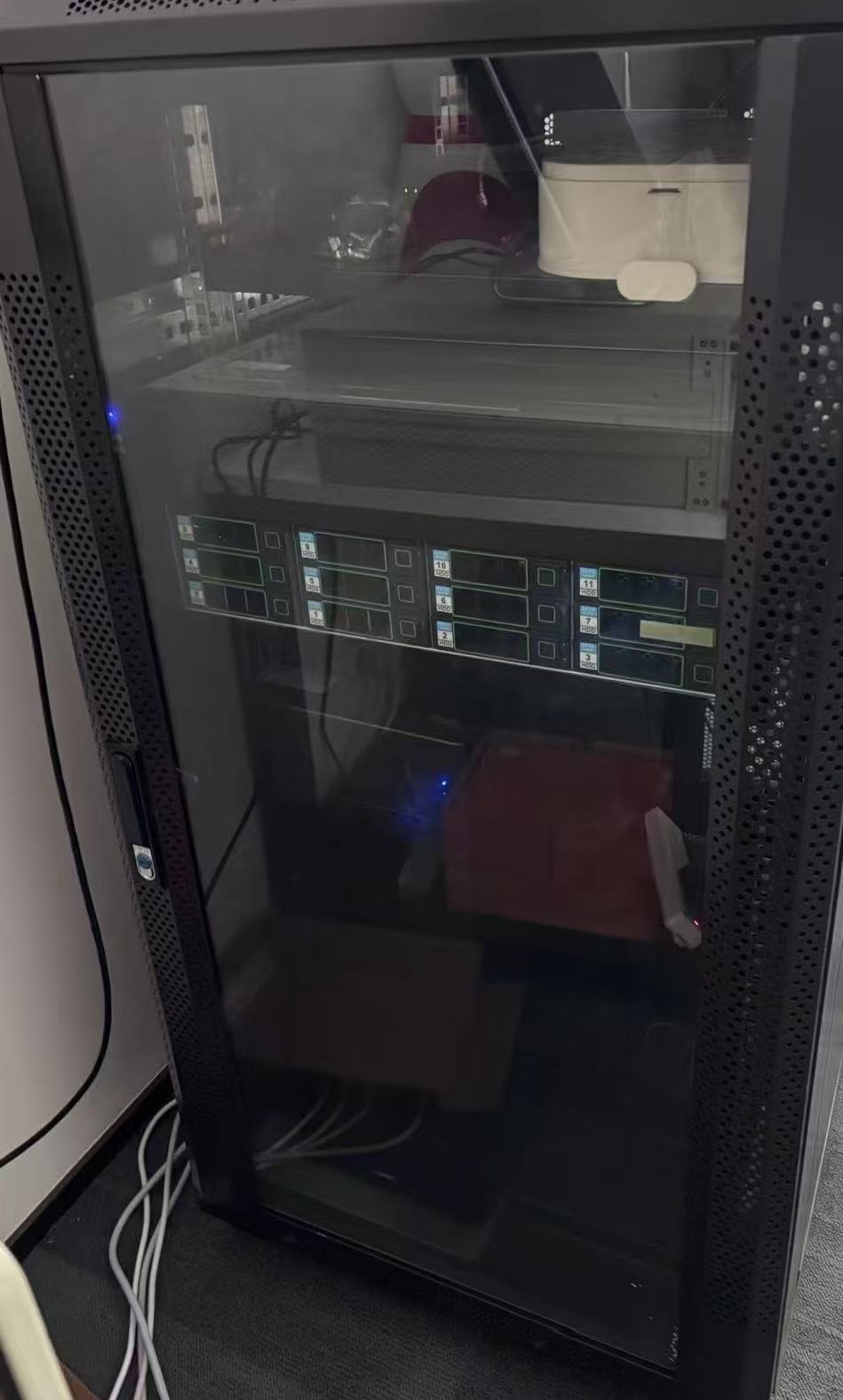 Physical Server